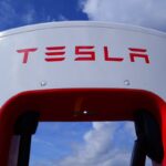 tesla auto elettriche