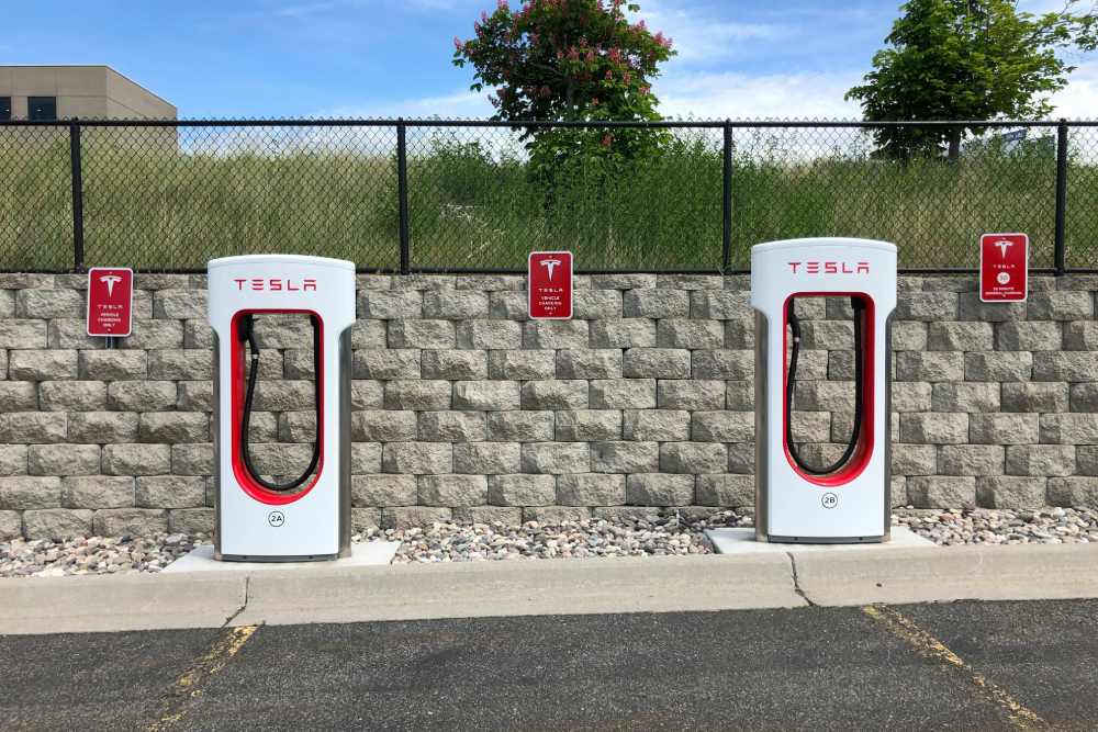 Tecnologie ricarica auto elettriche